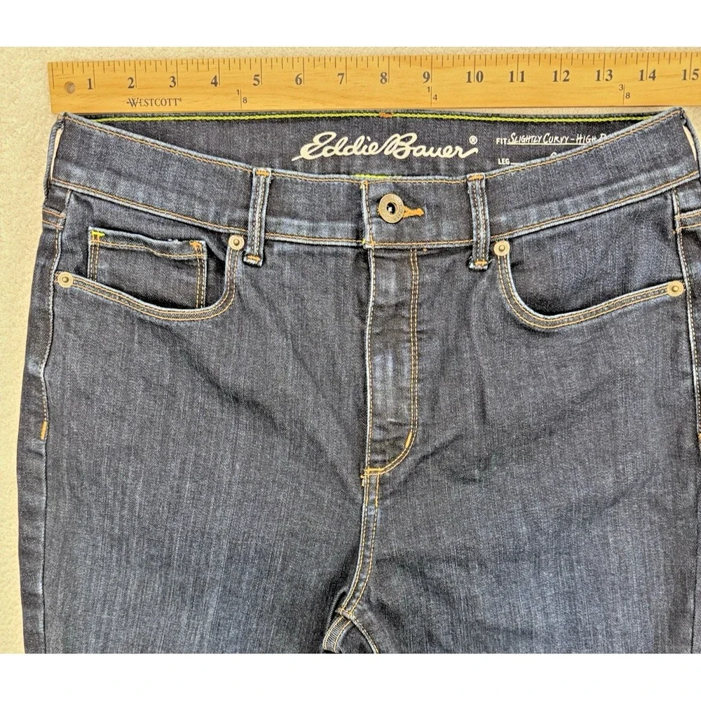 Eddie Bauer Slightly Curvy Straight‎ Leg Blue Jeans Size 10